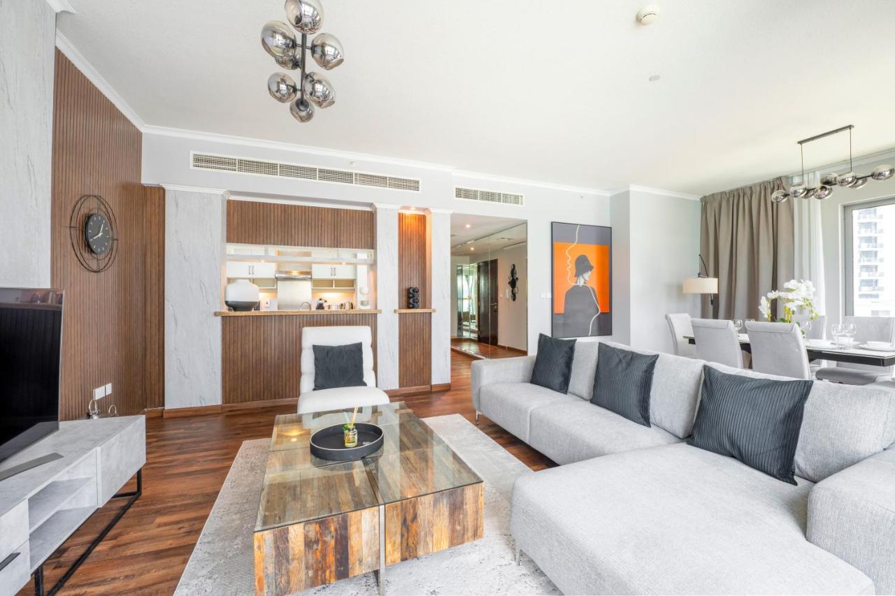 דובאי The Residences Tower - Full Burj Khalfa View מראה חיצוני תמונה