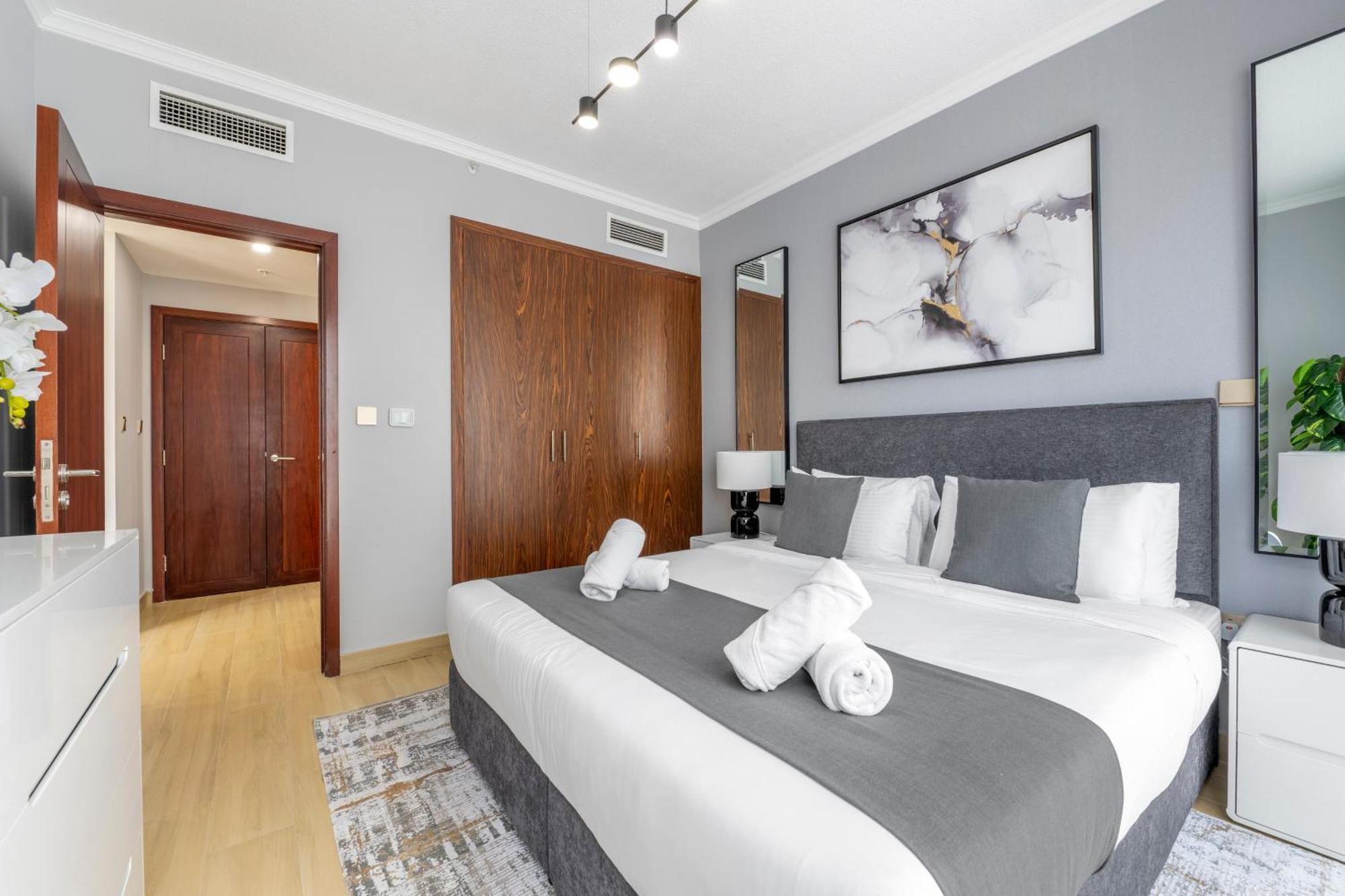 דובאי The Residences Tower - Full Burj Khalfa View מראה חיצוני תמונה