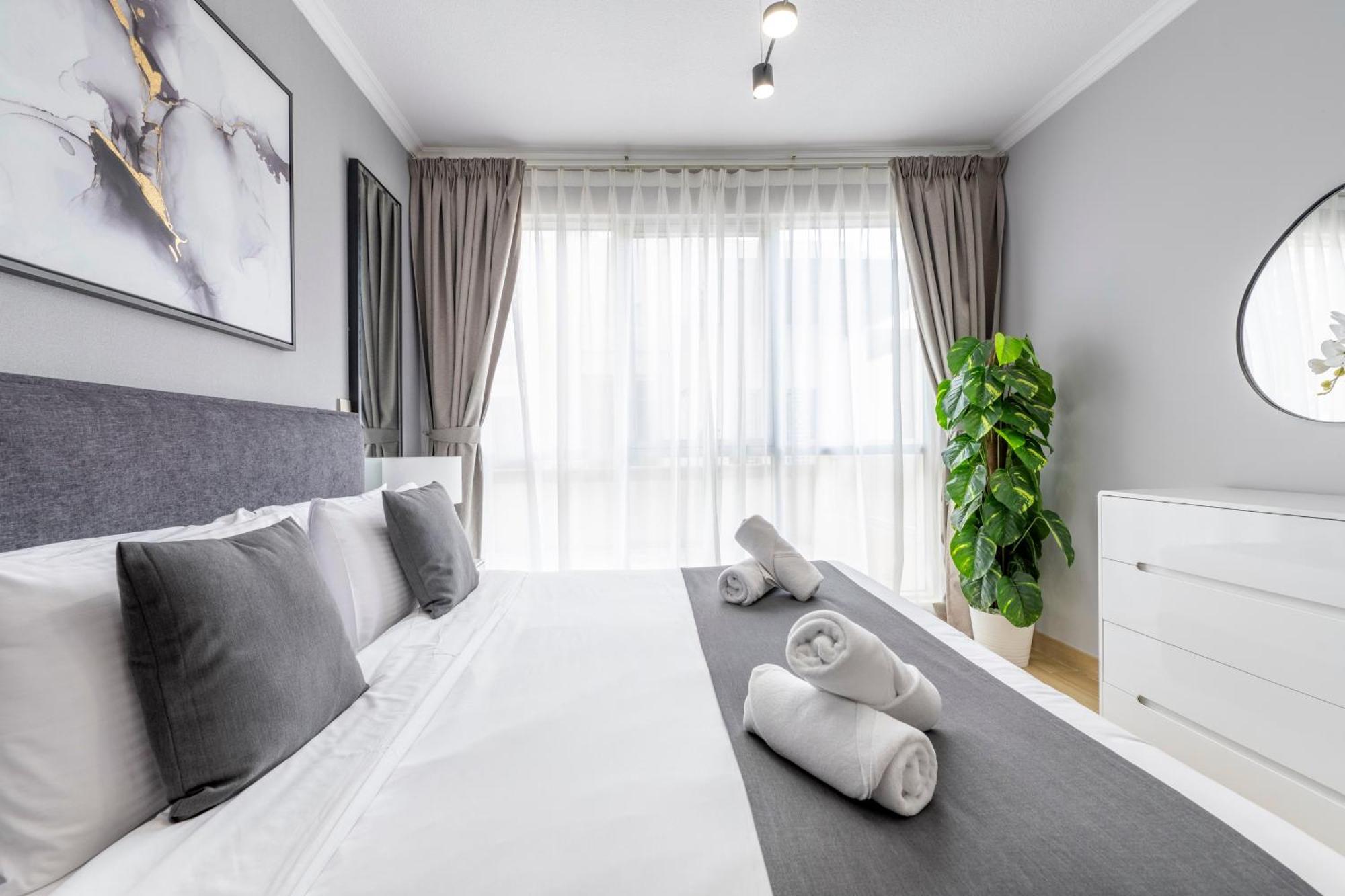 דובאי The Residences Tower - Full Burj Khalfa View מראה חיצוני תמונה